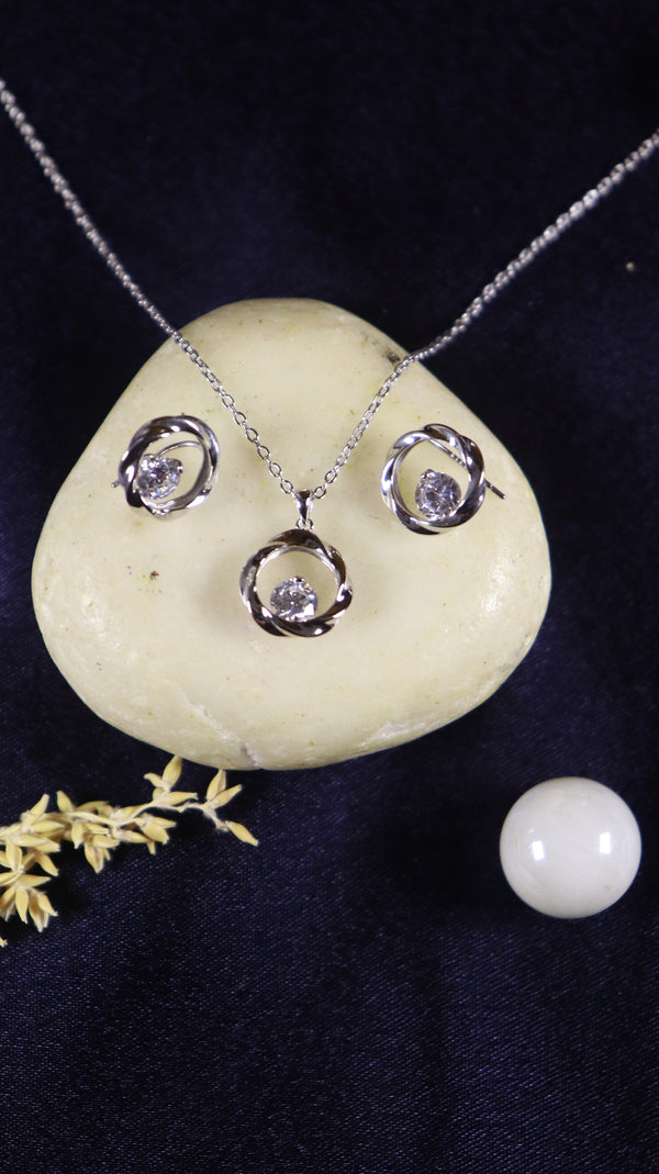 Twirl Glow 925 Sterling Silver Pendant Set.