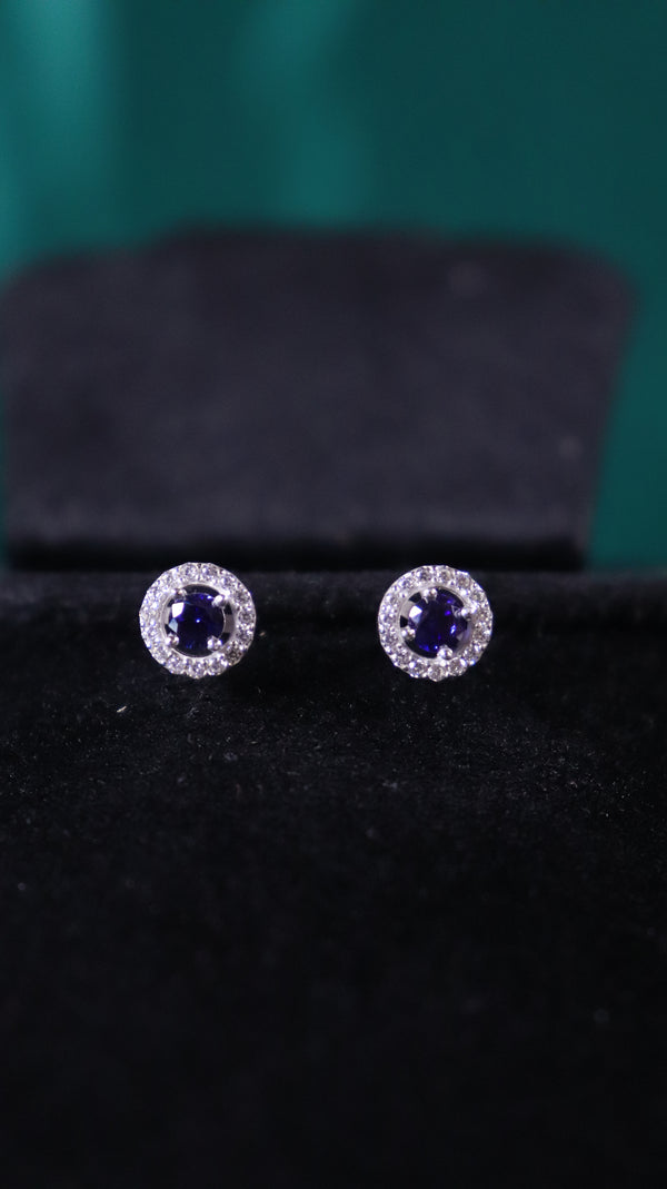 925 Sterling Silver Royal Spark Studs.