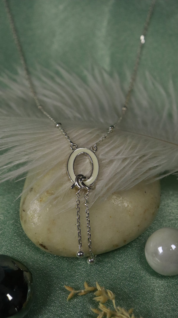 925 Sterling Silver Eternal Knot Pendant.