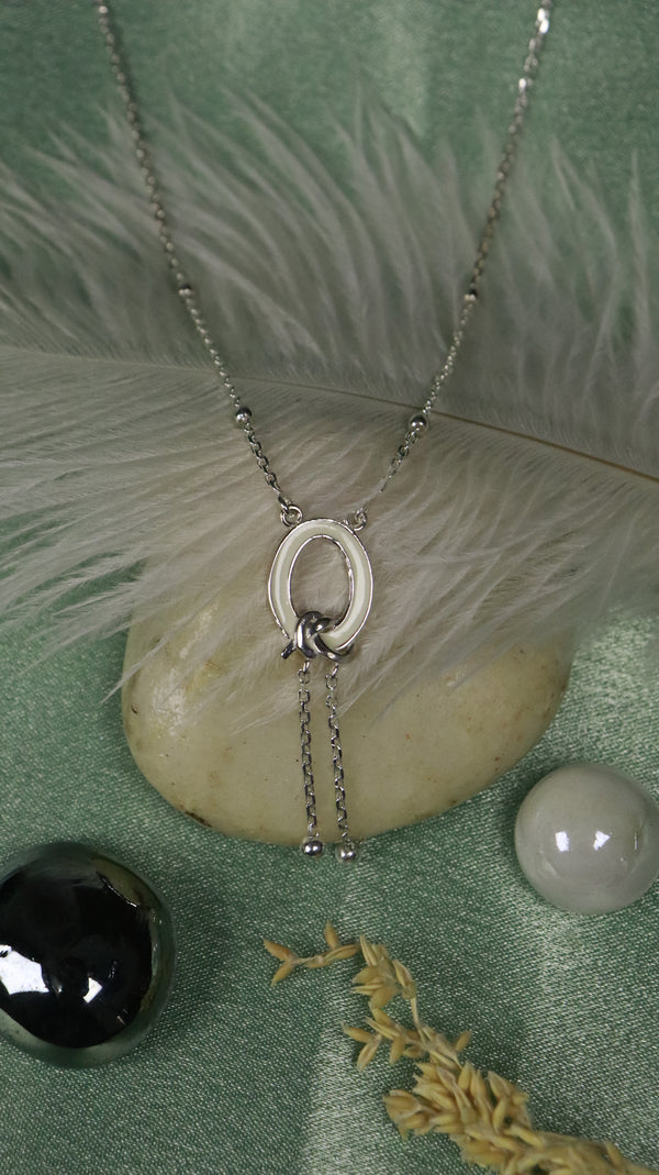 925 Sterling Silver Eternal Knot Pendant.