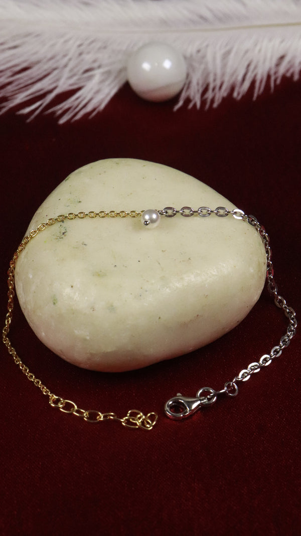 925 Sterling Silver Dual Tone Pearl Charm Bracelet