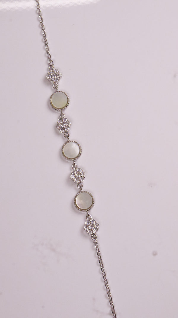92.5 Sterling Silver Pearl Spark Link Bracelet