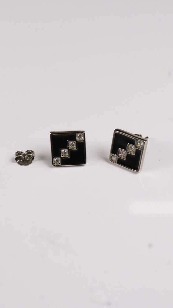 92.5 Silver Midnight Steps Studs