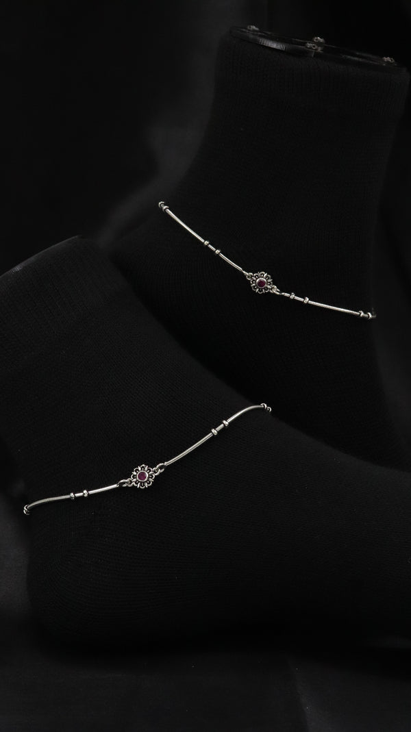 925 Sterling Silver Oxidised Floral Anklets.