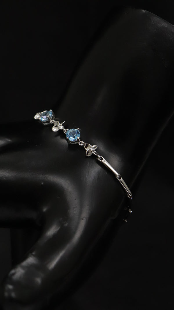 92.5 Sterling Silver Blue Flutter Bracelet