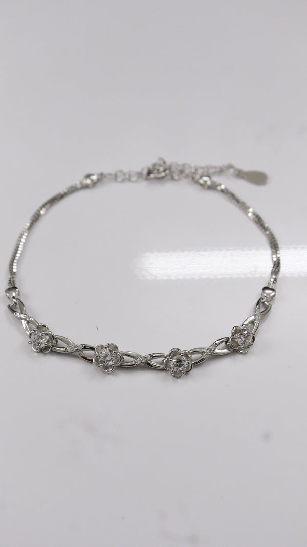 92.5 Sterling Silver Floral Stones Bracelet