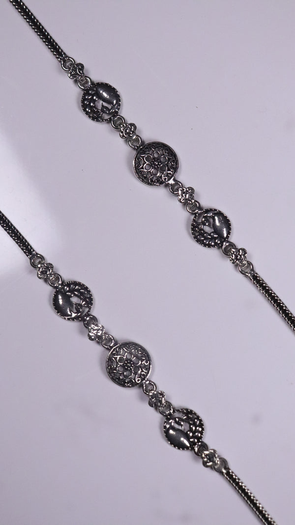 (Pair) Ashvattha Oxidised Silver Anklet