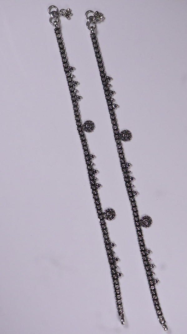 (Pair) Varnika Silver Oxidised Anklet