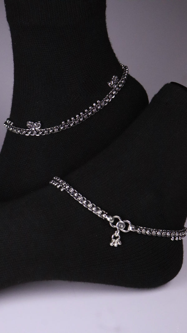 (Pair) Rajsi Silver Oxidised Anklet