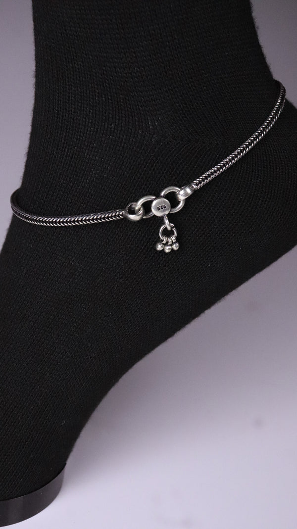(Pair) Ashvattha Oxidised Silver Anklet