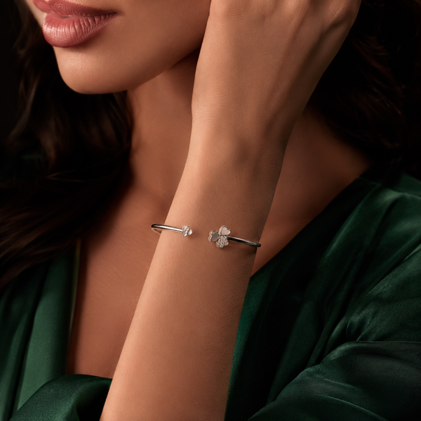 92.5 Sterling Silver Lucky Clover Open Bracelet