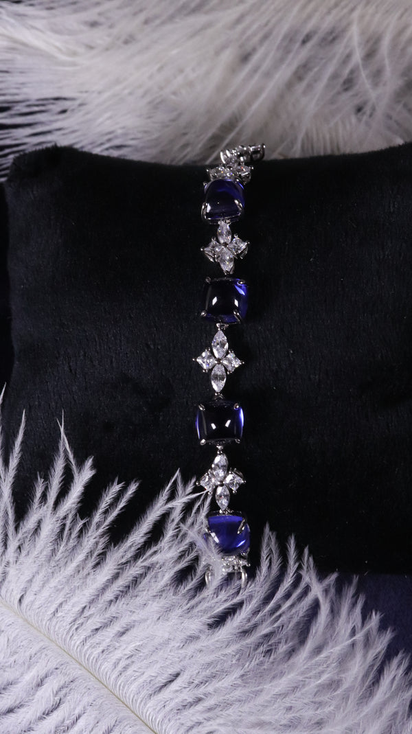 925 Sterling Silver Emerald Glow Silver Bracelet