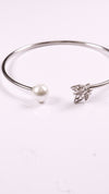 92.5 Sterling Silver Pearl Leaf Open Bracelet