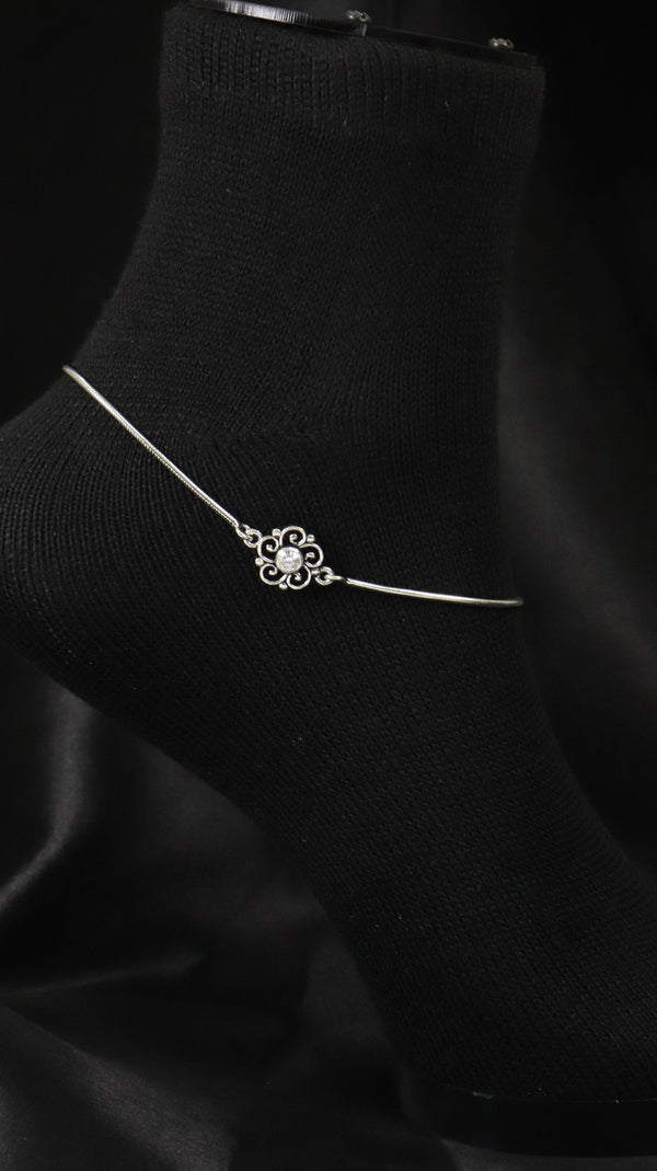 925 Sterling Silver Oxidised Floral Anklets.