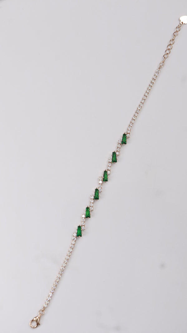 92.5 Sterling Silver Emerald Green Stone Spark Bracelet