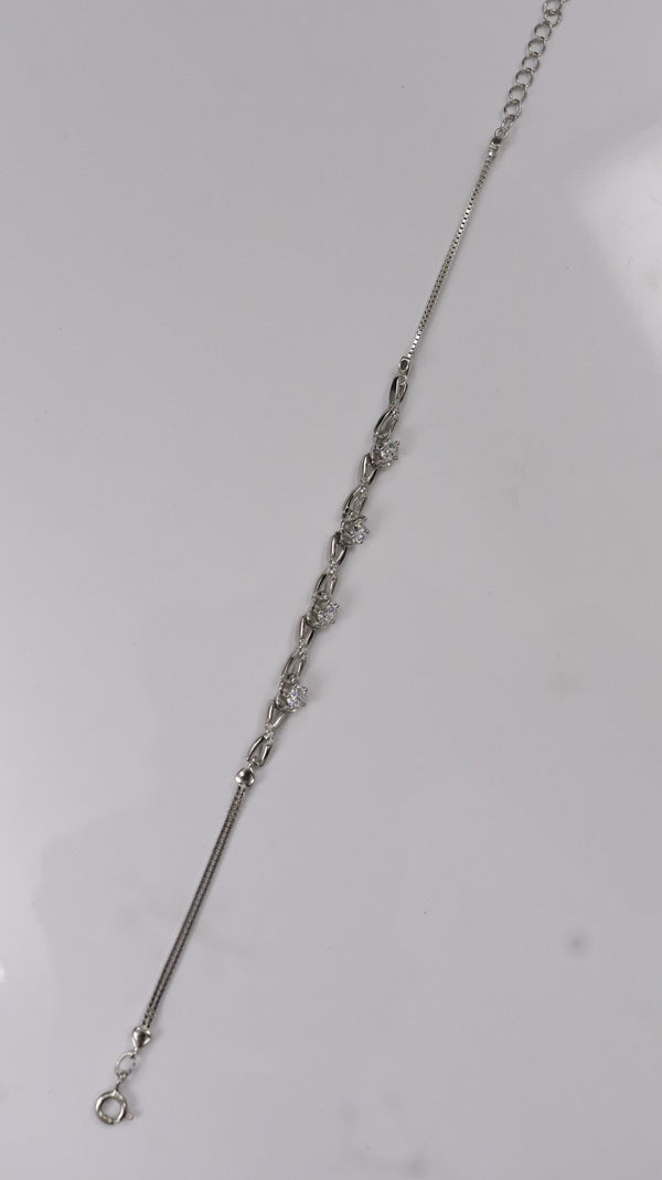 92.5 Sterling Silver Floral Stones Bracelet