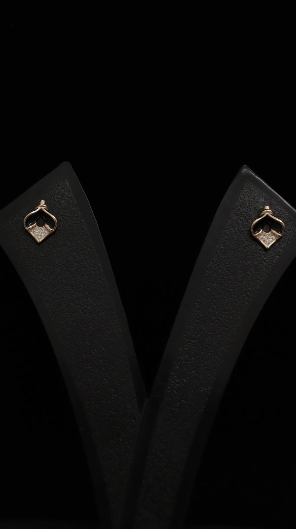 925 Sterling Silver Midnight Knot Studs