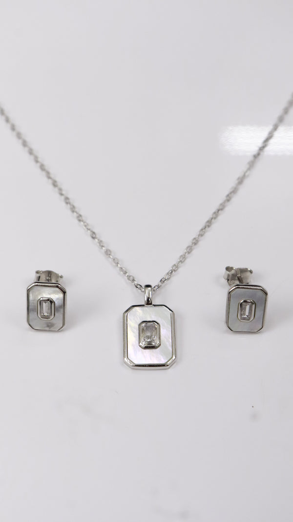 925 Silver Pearl Frame Set