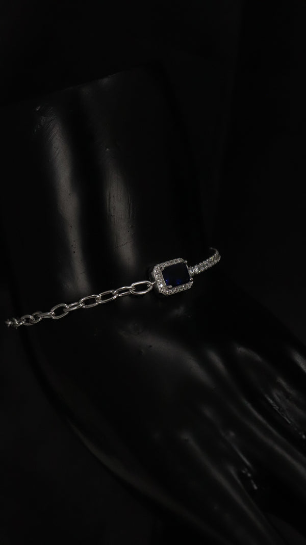 Élan Blue Halo Romance