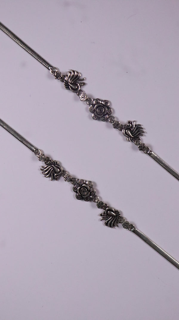 (Pair) Hansika Oxidised Silver Anklet