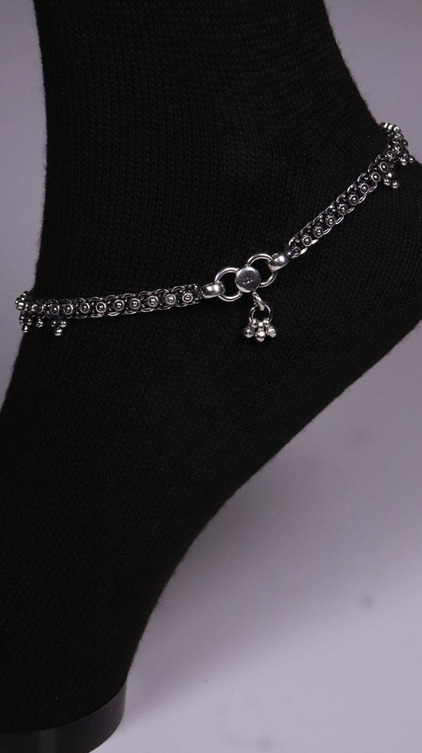 (Pair) Varnika Silver Oxidised Anklet