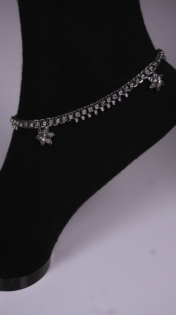 (Pair) Saanjh Silver Oxidised Anklet