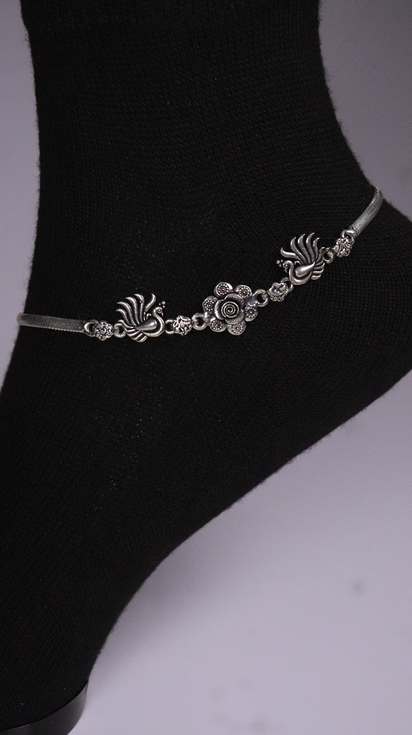 (Pair) Hansika Oxidised Silver Anklet