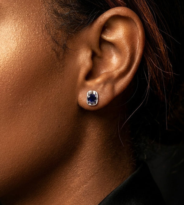 92.5 Silver Midnight Blue Curve Studs